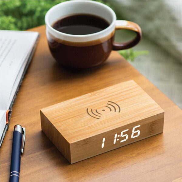 Wireless Charger with Clock